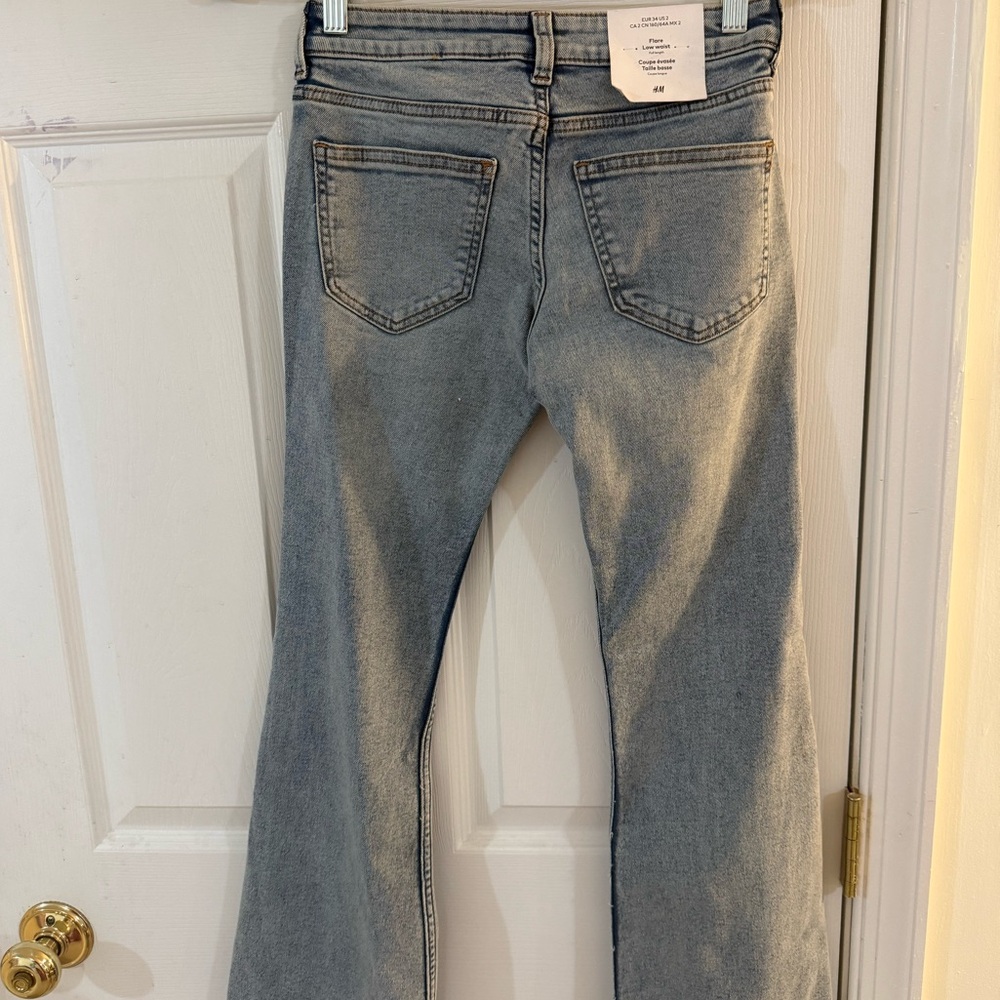 NWT H&M Light Blue 70’s Flare Jeans - Picture 4 of 8